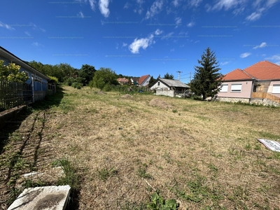 Eladó lakóövezeti telek - Győrújbarát, Nagybarát