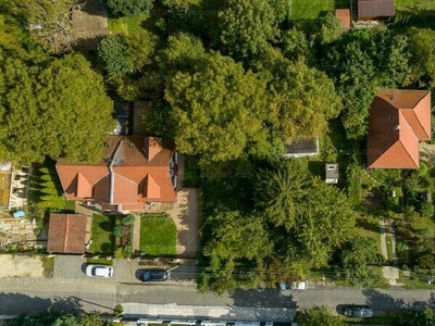 Eladó lakóövezeti telek - Remeteszőlős, Pest megye