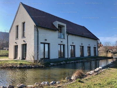 Eladó szálloda, hotel, panzió - Balatonederics, Veszprém megye