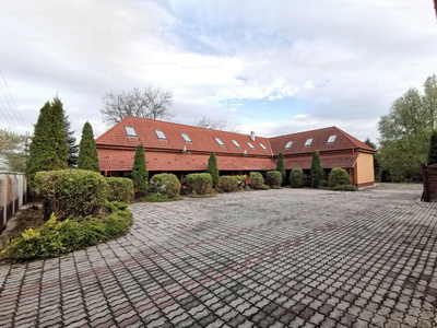 Eladó szálloda, hotel, panzió - Tiszafüred, Húszöles út