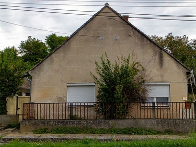 Eladó családi ház - Dunaszekcső, Baranya megye