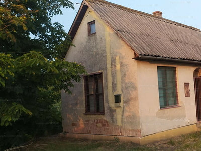 Eladó családi ház - Hajdúszoboszló, Körte dűlő