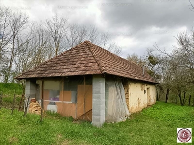 Eladó hétvégi házas nyaraló - Kehidakustány, Zala megye