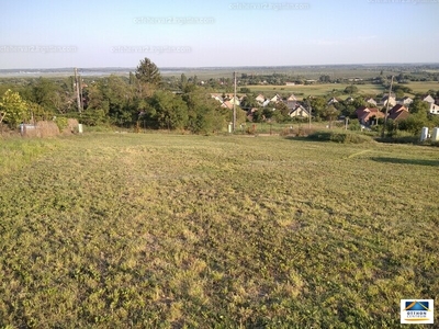 Eladó lakóövezeti telek - Pákozd, Fejér megye