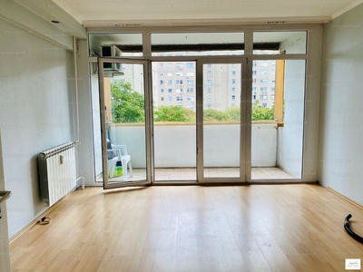 Eladó panel lakás - XXI. kerület, Görgey Artúr tér