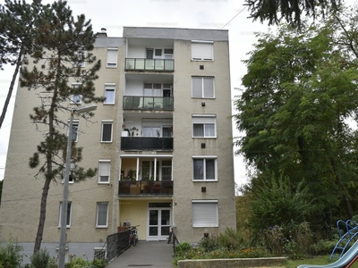 Eladó tégla lakás - Kaposvár, Belváros