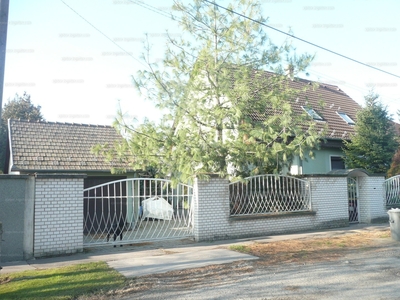 Kiadó tégla lakás - XXI. kerület, Dabas utca
