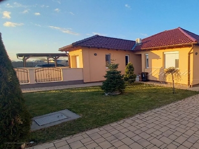 Révfalu, Győr, ingatlan, ház, 150 m2, 115.000.000 Ft