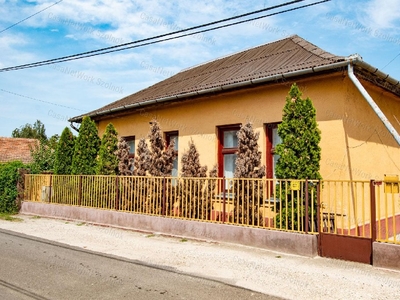 Tiszaföldvár, ingatlan, ház, 91 m2, 18.500.000 Ft