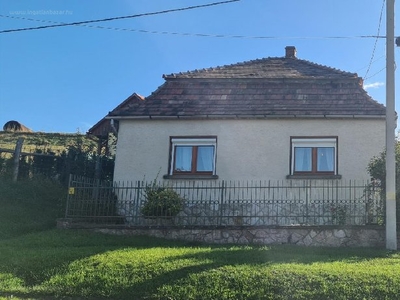 Dunaszentmiklós, ingatlan, ház, 78 m2, 43.500.000 Ft