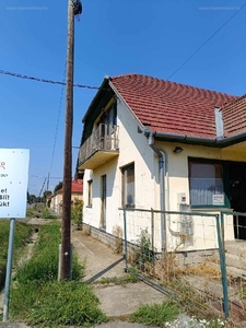 Udvar, ingatlan, ház, 192 m2, 5.589.000 Ft