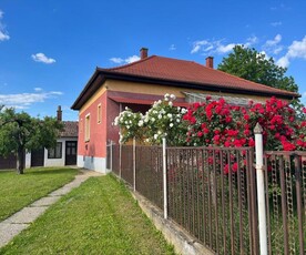 Eladó jó állapotú ház - Zalaegerszeg