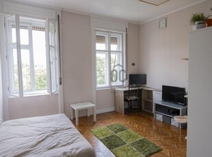 Eladó téglalakás Budapest, V. kerület, Belváros, 4. emelet