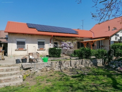 Pécs, ingatlan, ház, 124 m2, 57.900.000 Ft