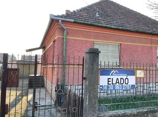 Eladó családi házGyőr