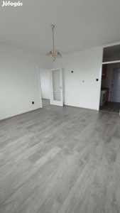 Felújított kis lakás (37 m2) - Szombathely, Vas - Lakás