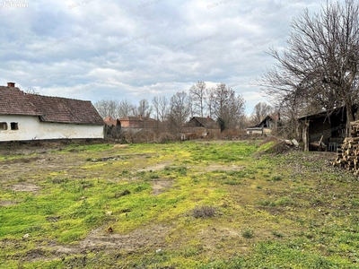 Jánoshalma, Deák Ferenc utcában, 1295 nm-es telek eladó - Jánoshalma, Bács-Kiskun - Telek, föld