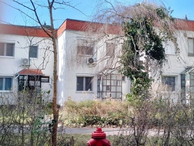 Eladó sorház Budapest, XVIII. kerület, Havannatelep, Barcsay utca