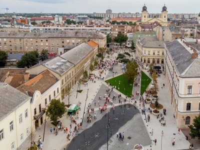 Eladó téglalakás Debrecen, 3. emelet