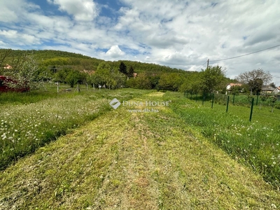 Eladó telek - Pécs