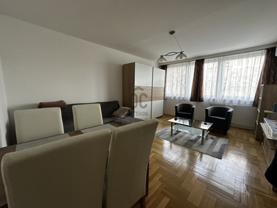 Eladó újszerű állapotú panel lakás - Budapest XXI. kerület