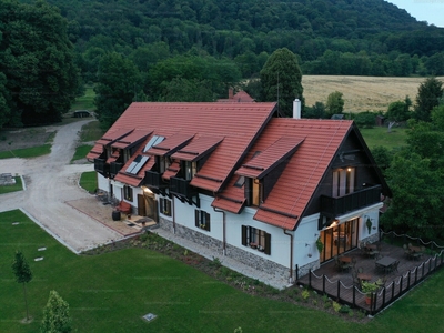 Eladó családi ház - Bakonybél, Veszprém megye