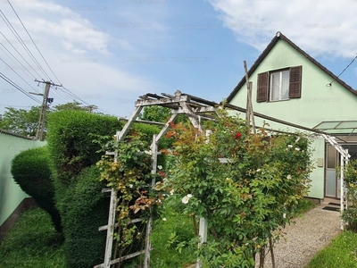 Eladó családi ház - Devecser, Veszprém megye