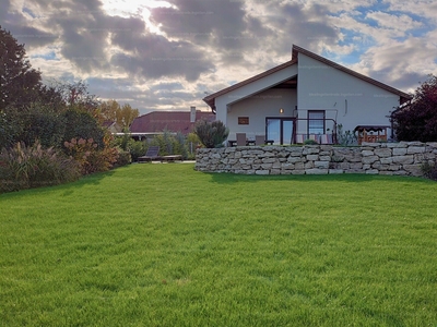 Eladó családi ház - Győr, Kisbácsa