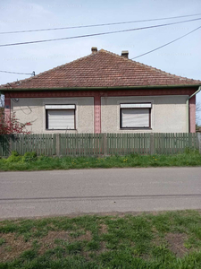 Eladó családi ház - Hajdúdorog, Kossuth utca