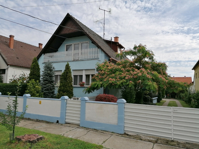 Eladó családi ház - Kalocsa, Erdei Ferenc utca