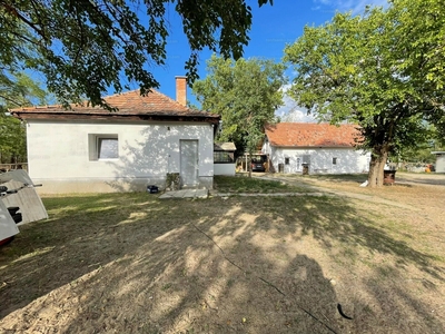 Eladó családi ház - Ladánybene, Bács-Kiskun megye