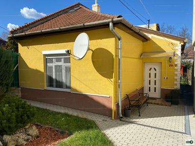 Eladó családi ház - Miskolc, Avasalja utca