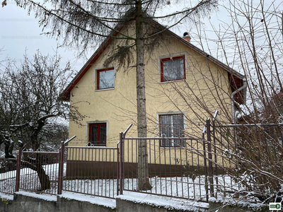 Eladó családi ház - Miskolc, Szarkahegy utca