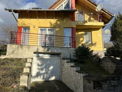Eladó családi ház - Pécs, Szigeti külváros