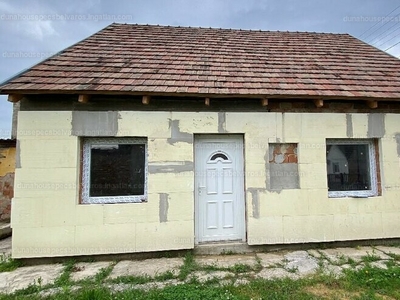 Eladó családi ház - Siklós, Baranya megye