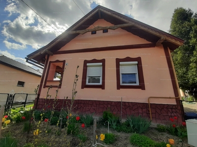 Eladó családi ház - Szászvár, Baranya megye