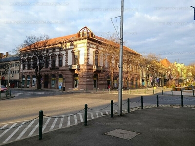 Eladó családi ház - Szekszárd, Tolna megye