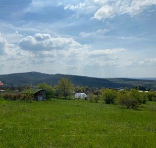 Eladó lakóövezeti telek - Győrújbarát, Kilátóhegy