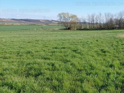 Eladó lakóövezeti telek - Lőrinci, Heves megye