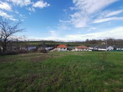 Eladó lakóövezeti telek - Pannonhalma, Győr-Moson-Sopron megye