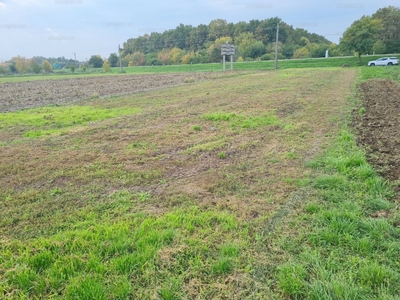 Eladó lakóövezeti telek - Szeged, Makai út