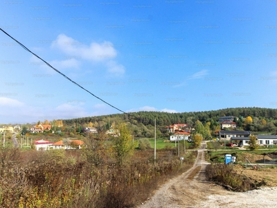 Eladó lakóövezeti telek - Tinnye, Pest megye