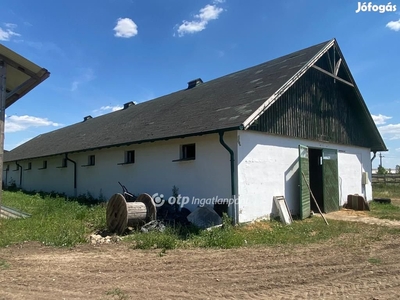 Eladó Lovarda, Tiszacsege - Tiszacsege, Hajdú-Bihar - Egyéb