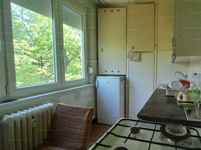 Eladó panel lakás - Debrecen, Kandia
