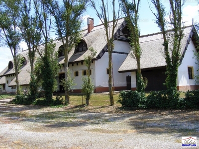 Eladó szálloda, hotel, panzió - Kisújszállás, Jász-Nagykun-Szolnok megye