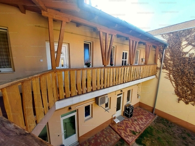 Eladó tégla lakás - Veresegyház, Lehár Ferenc utca