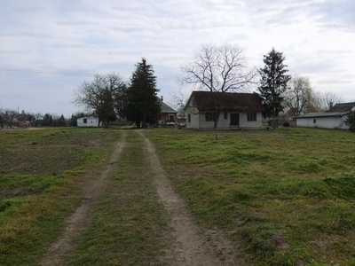 Eladó telek ipari hasznosításra - Debrecen, Vasútszél utca