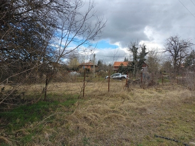 Eladó üdülőövezeti telek - Isaszeg, Gyöngyharmat utca