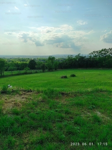 Eladó üdülőövezeti telek - Lovasberény, Hársashegy