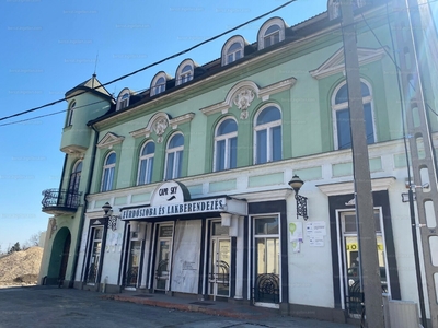 Eladó utcai bejáratos üzlethelyiség - Miskolc, Vörösmarty Mihály utca